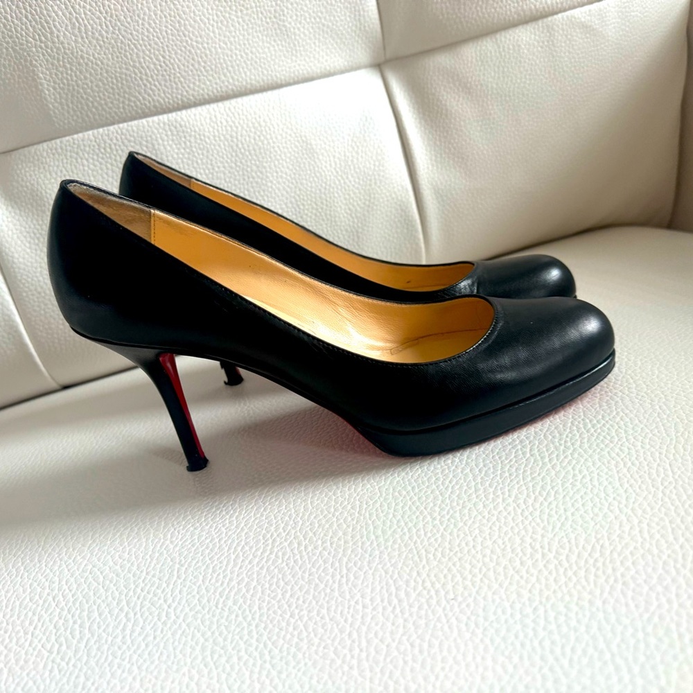 Christian Louboutin Black Leather Simple Pumps 120 Size 38.5 / 7.5 US